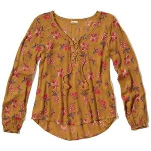 hollister lace up floral peasant blouse